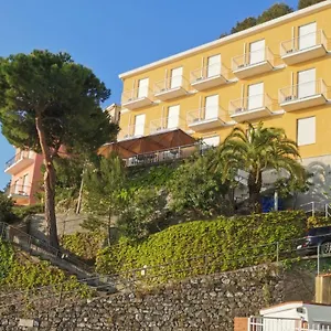 Hotel Pineta, Laigueglia