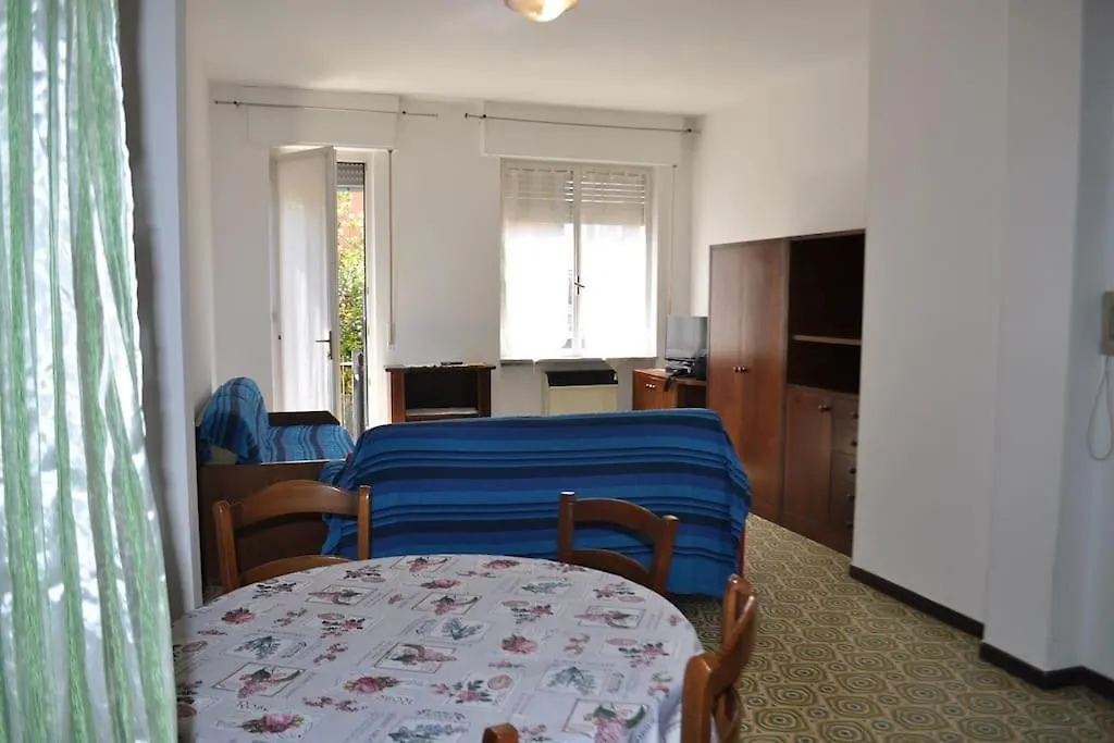 Monolocale N 5 Vicino Al Centro E Con Dehor Apartment Laigueglia